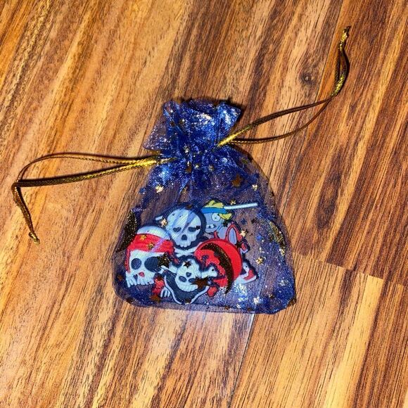 Crocs Shoe Charms Skull/Zombie Theme Crocs Accessories - Picture 8 of 8